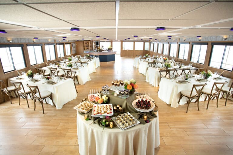 2019 RenovatedCruiseBoats 156 768x512